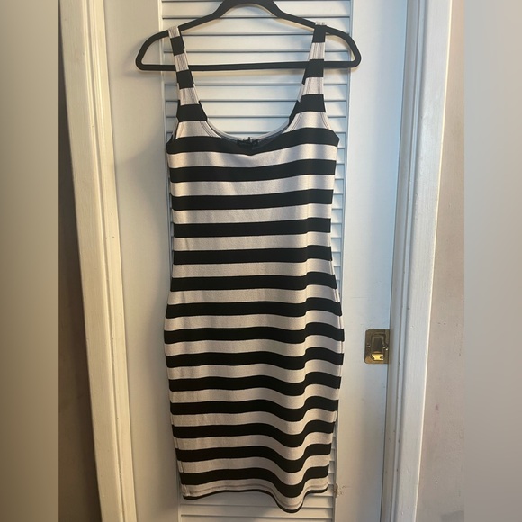 Cotton On MIDI Body Con Tank Dress, Accent Back Stitching, to Back Slit Size L - Picture 2 of 7